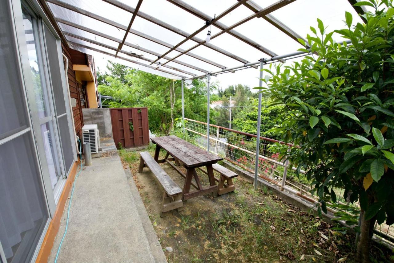 にらい恩納　一本松 Appartement Onna Buitenkant foto