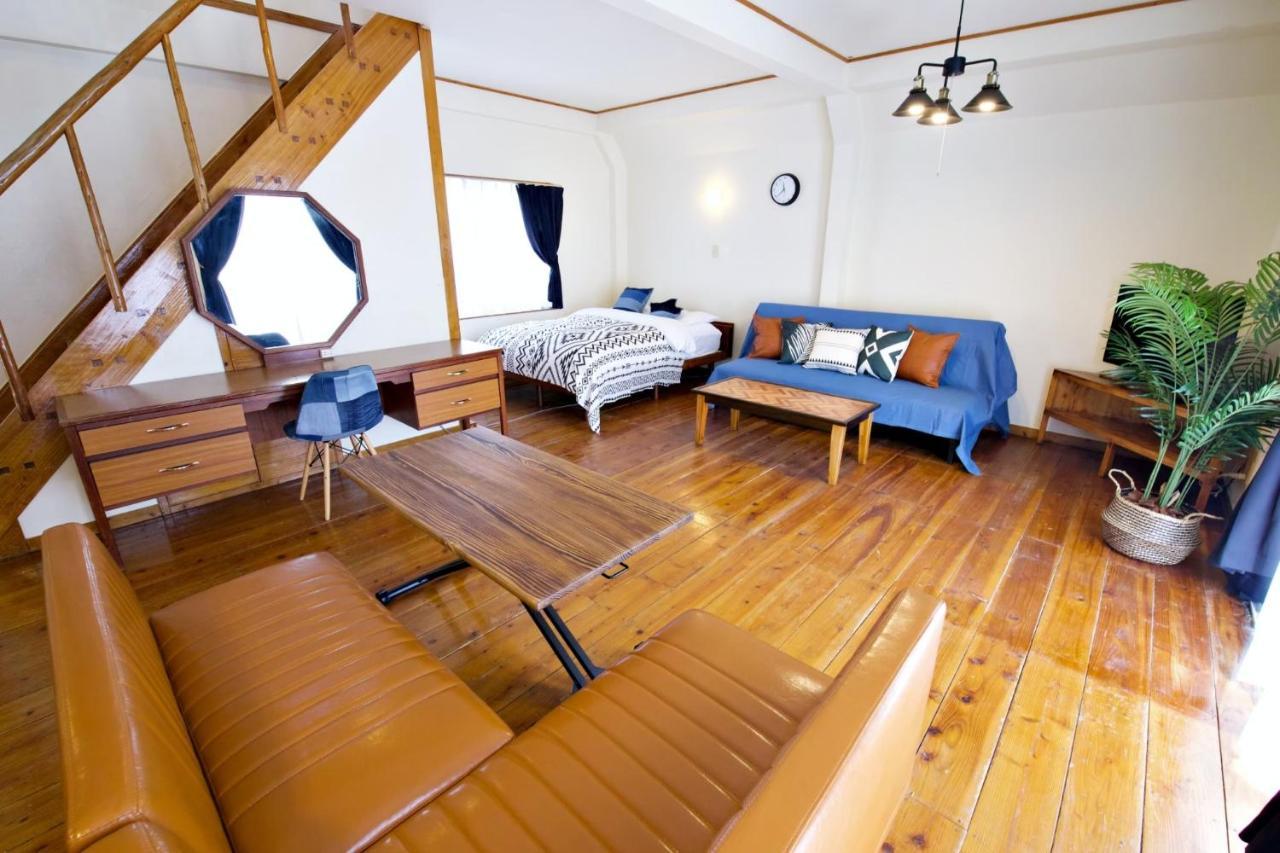 にらい恩納　一本松 Appartement Onna Buitenkant foto